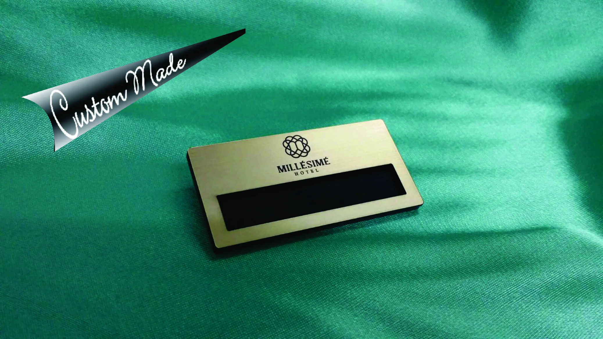 Slot In Name Tag
